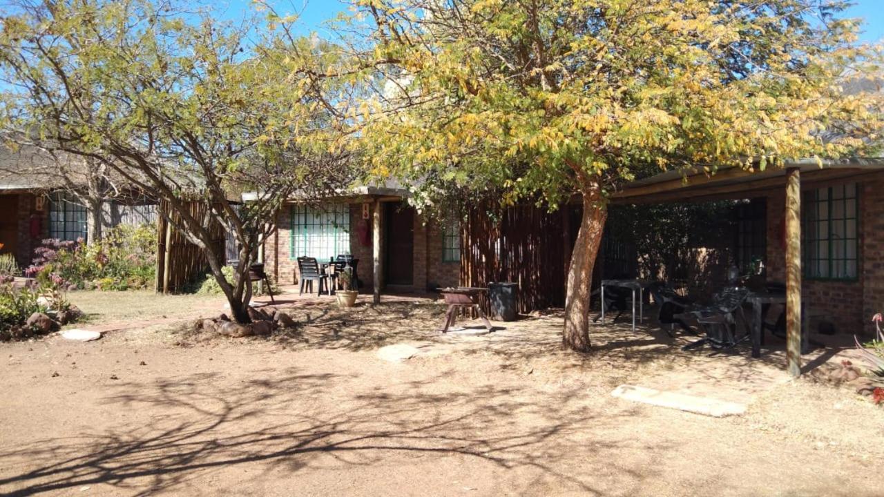 Tranquillity Day Spa & Lodge Baviaanspoort Exteriör bild