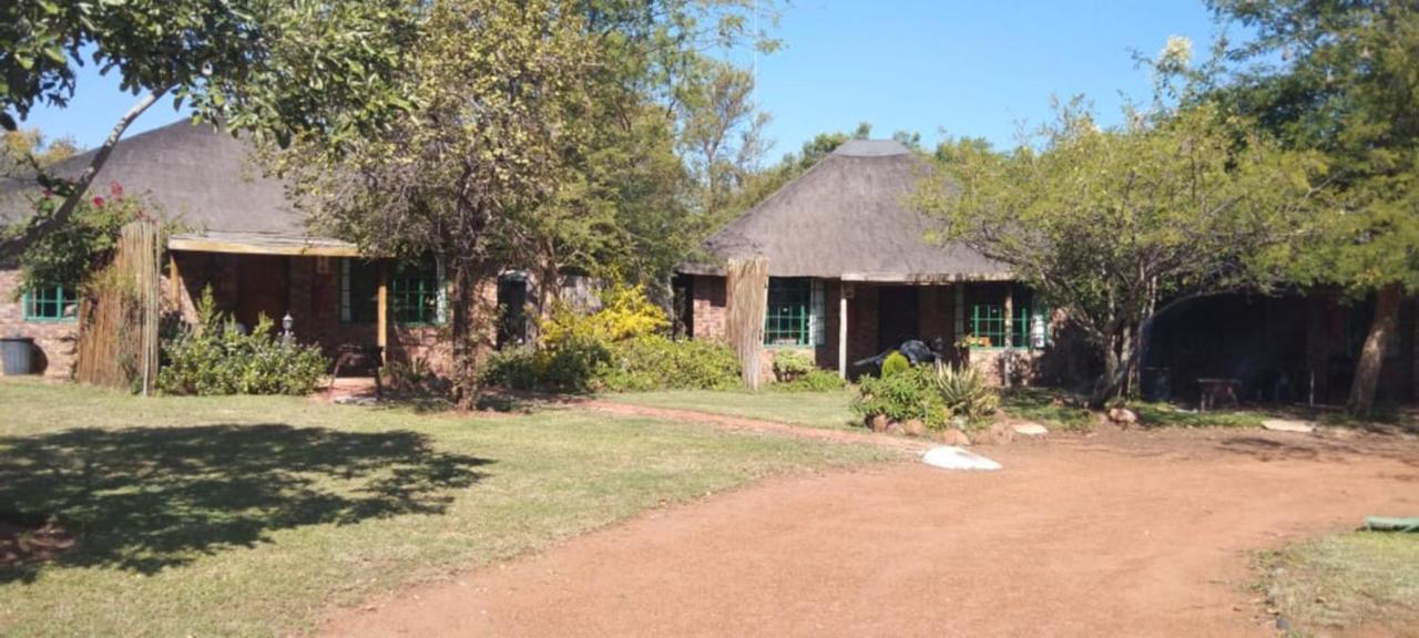 Tranquillity Day Spa & Lodge Baviaanspoort Exteriör bild